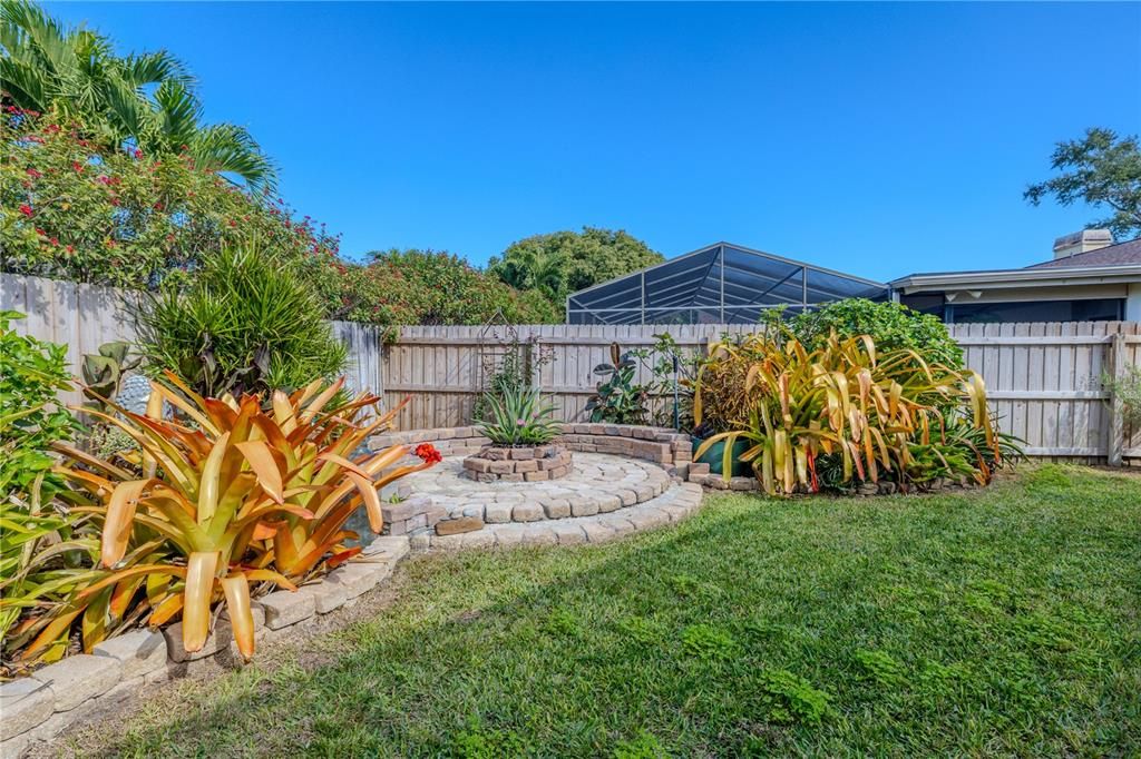 待售: $750,000 (4 贝兹, 2 浴室, 2549 平方英尺)