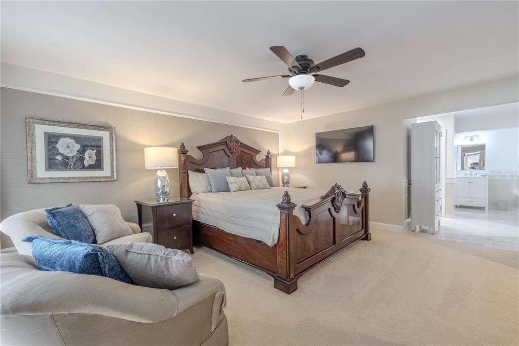 待售: $750,000 (4 贝兹, 2 浴室, 2549 平方英尺)