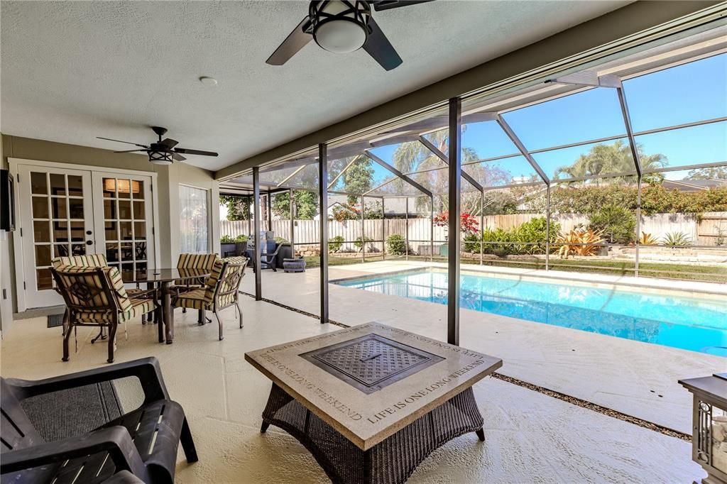 待售: $750,000 (4 贝兹, 2 浴室, 2549 平方英尺)