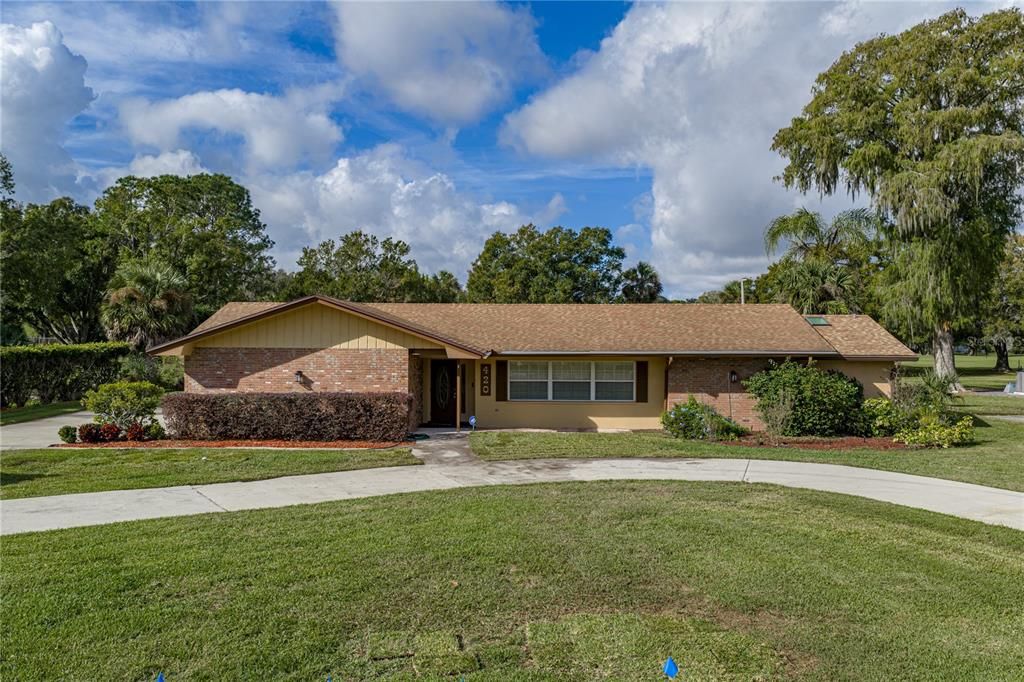 Active With Contract: $550,000 (4 beds, 3 baths, 2169 Square Feet)