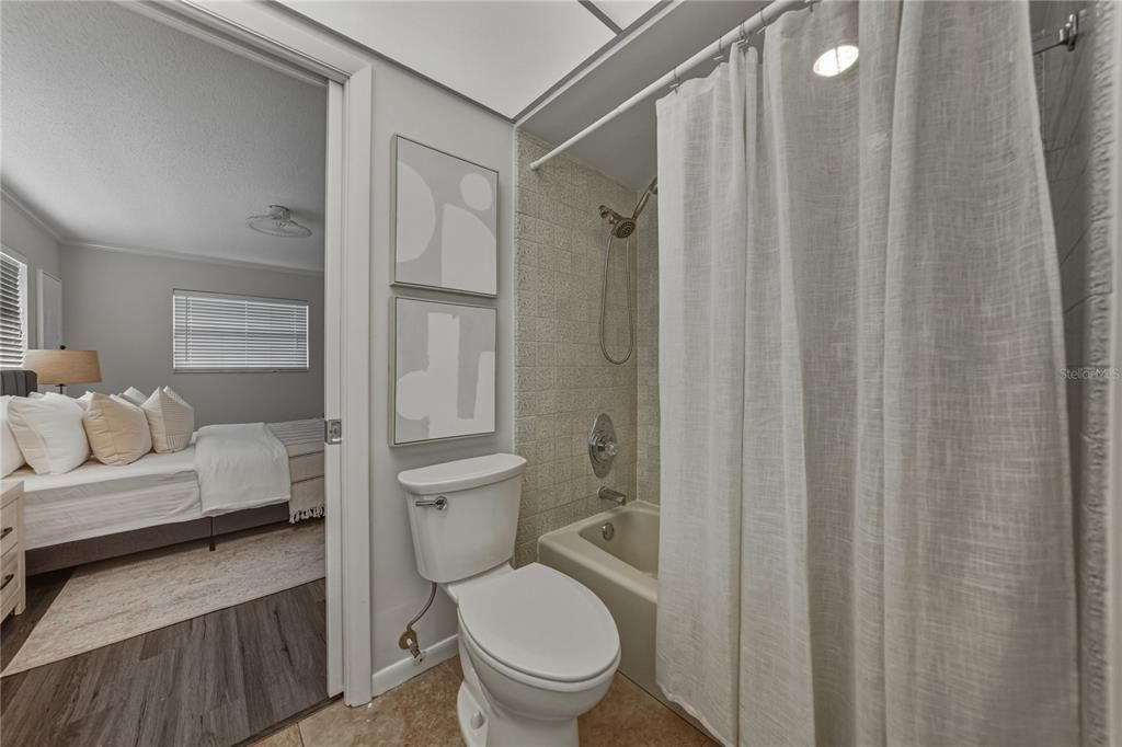 Active With Contract: $550,000 (4 beds, 3 baths, 2169 Square Feet)