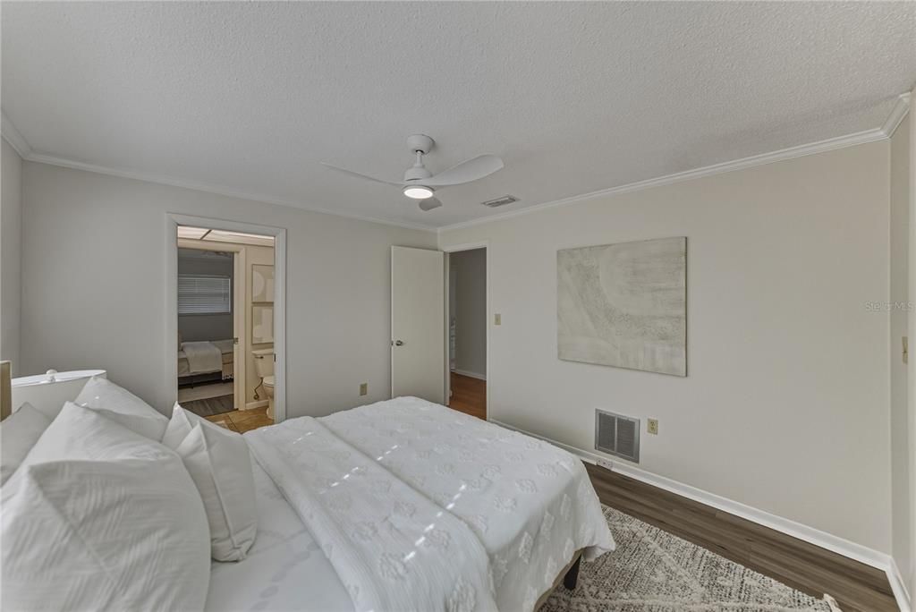 Active With Contract: $550,000 (4 beds, 3 baths, 2169 Square Feet)