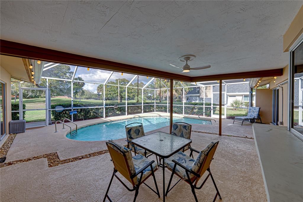 Active With Contract: $550,000 (4 beds, 3 baths, 2169 Square Feet)