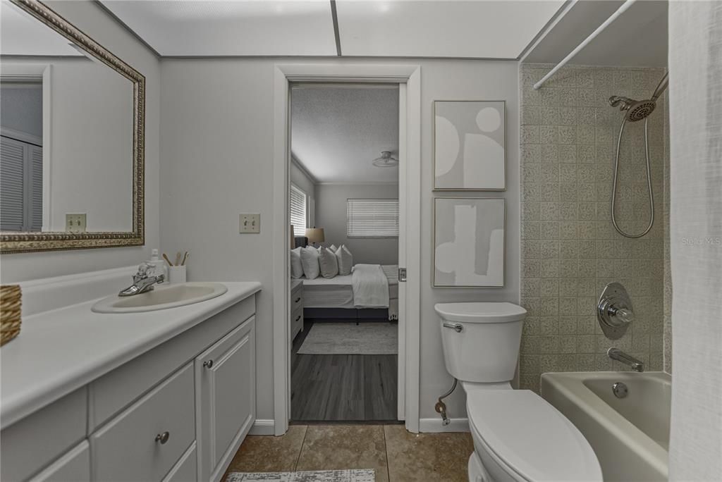 Active With Contract: $550,000 (4 beds, 3 baths, 2169 Square Feet)