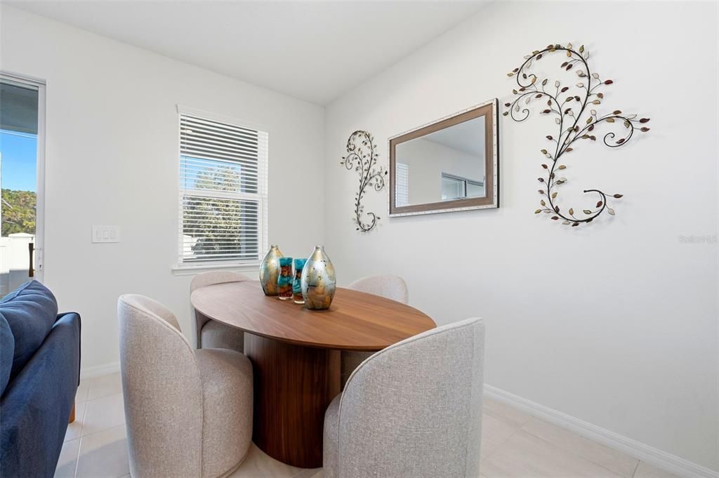 For Rent: $2,500 (3 beds, 2 baths, 1628 Square Feet)