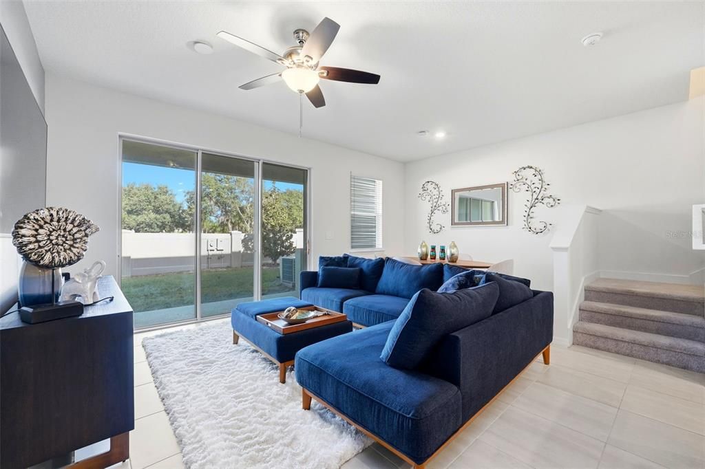 For Rent: $2,500 (3 beds, 2 baths, 1628 Square Feet)