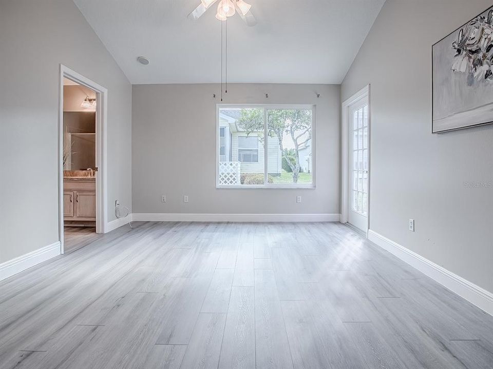 For Sale: $485,000 (3 beds, 2 baths, 2008 Square Feet)