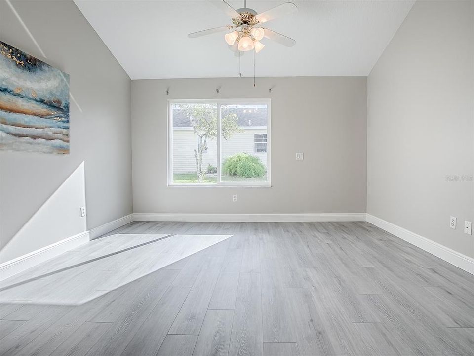 For Sale: $485,000 (3 beds, 2 baths, 2008 Square Feet)