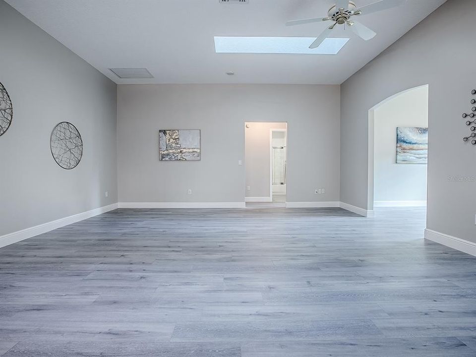 For Sale: $485,000 (3 beds, 2 baths, 2008 Square Feet)