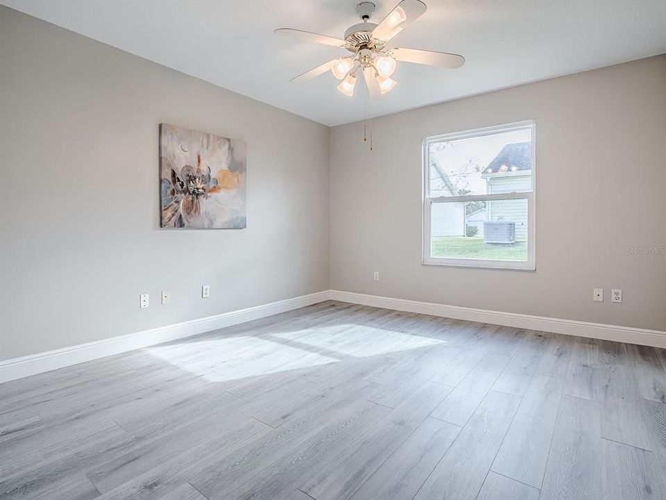 For Sale: $485,000 (3 beds, 2 baths, 2008 Square Feet)