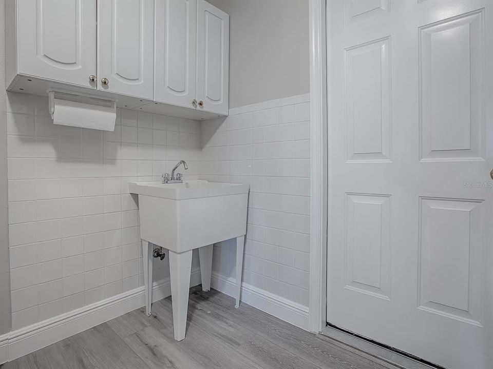 For Sale: $485,000 (3 beds, 2 baths, 2008 Square Feet)