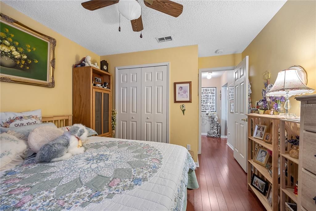 En Venta: $338,000 (3 camas, 2 baños, 1278 Pies cuadrados)