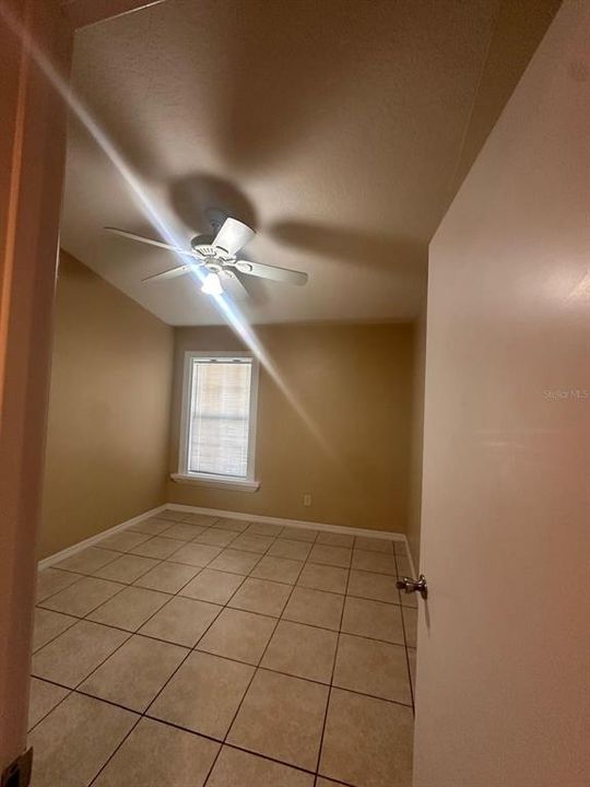 В аренду: $1,800 (3 спален, 2 ванн, 1136 Квадратных фут)