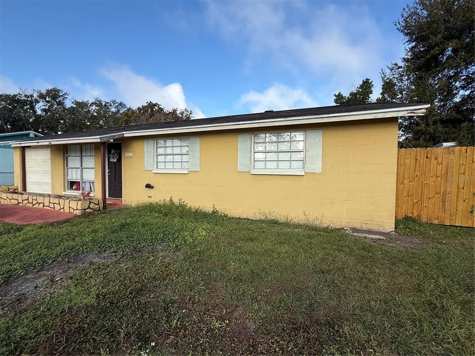 出租: $2,000 (3 贝兹, 2 浴室, 1014 平方英尺)