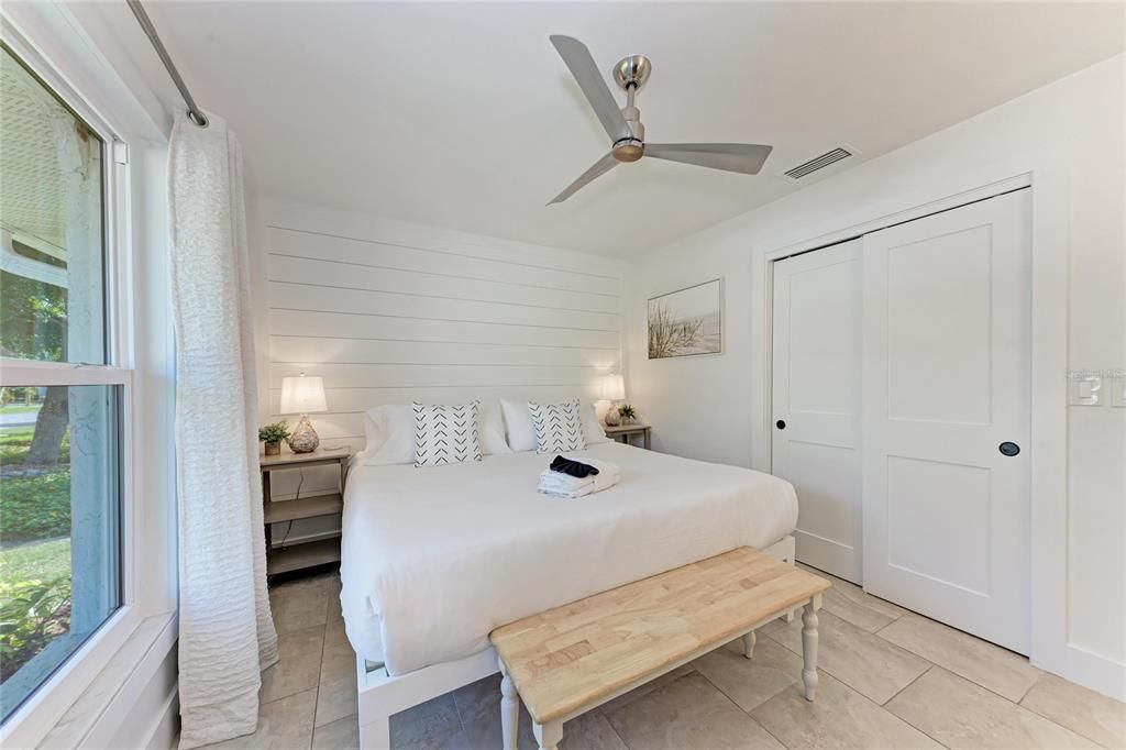 На продажу: $2,095,900 (3 спален, 3 ванн, 1240 Квадратных фут)