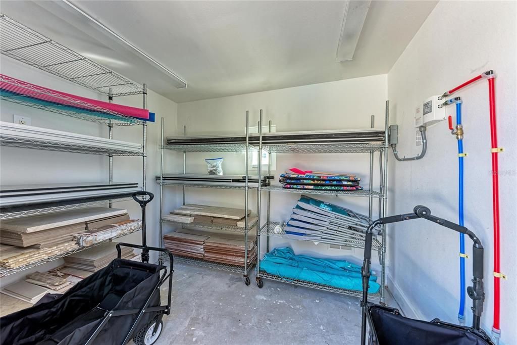 На продажу: $2,095,900 (3 спален, 3 ванн, 1240 Квадратных фут)