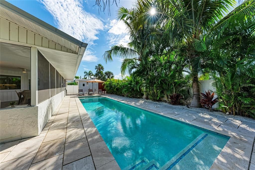 На продажу: $2,095,900 (3 спален, 3 ванн, 1240 Квадратных фут)