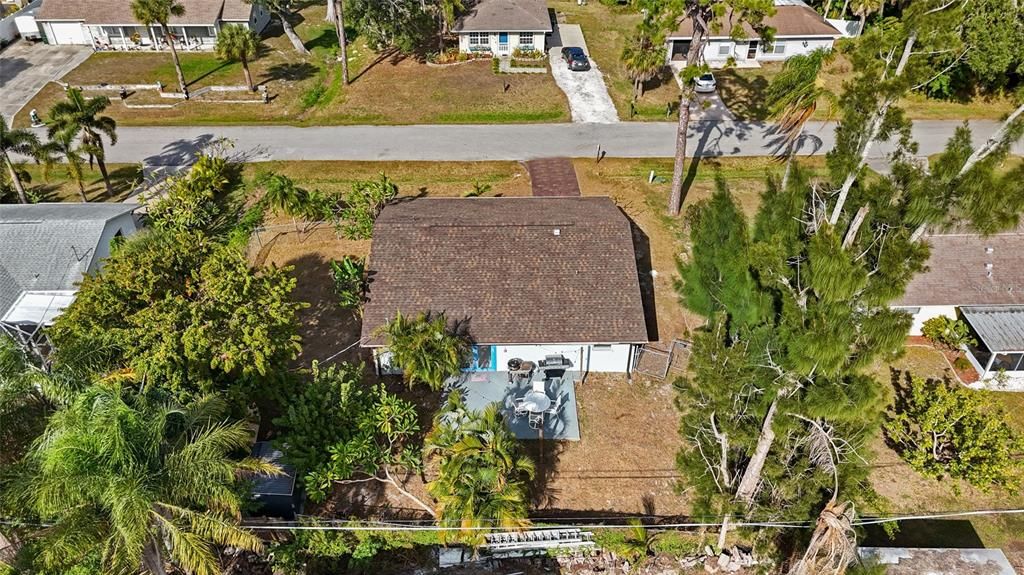 For Sale: $185,000 (2 beds, 2 baths, 1128 Square Feet)