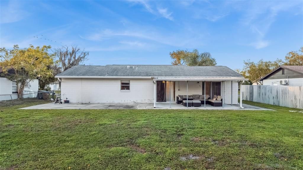 待售: $300,000 (2 贝兹, 2 浴室, 1162 平方英尺)