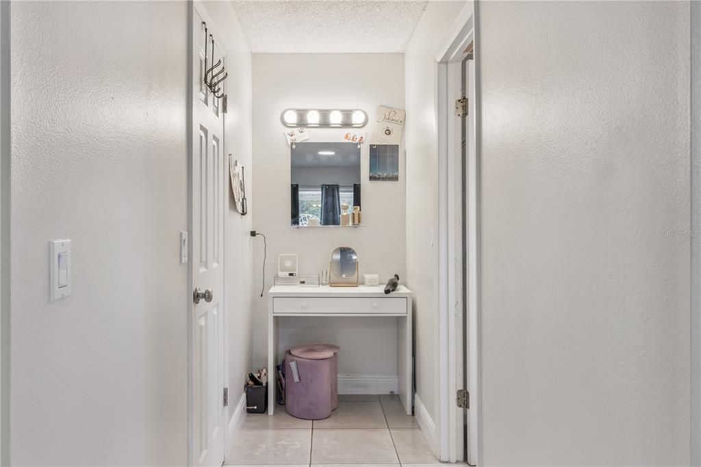 待售: $300,000 (2 贝兹, 2 浴室, 1162 平方英尺)