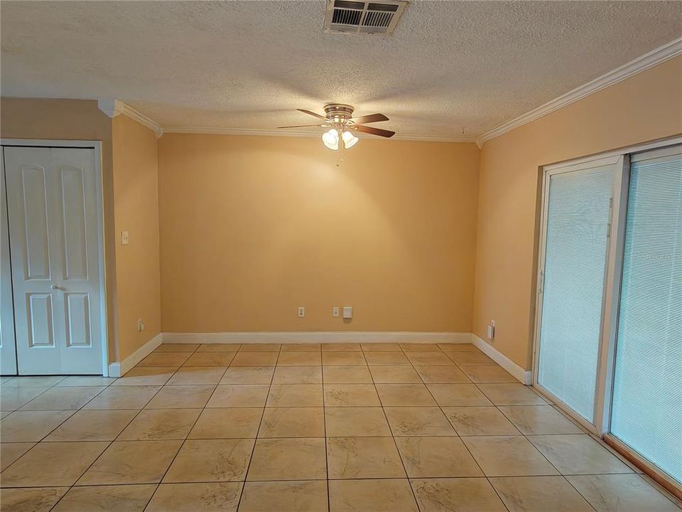 En Renta: $1,900 (2 camas, 2 baños, 1011 Pies cuadrados)