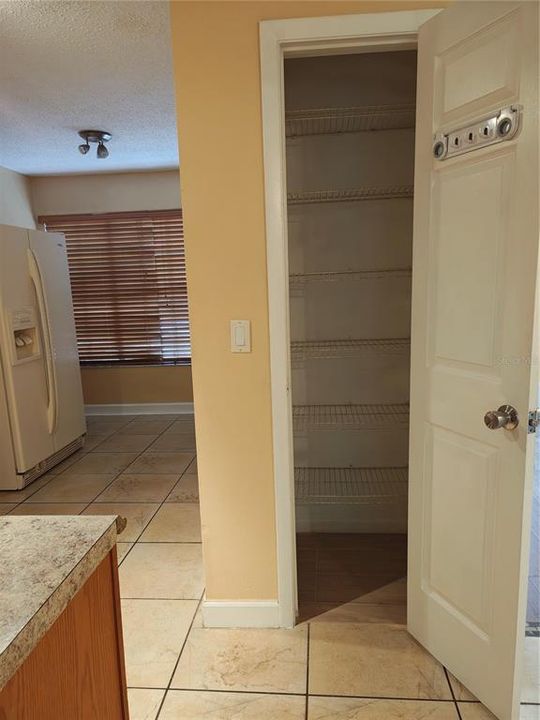 En Renta: $1,900 (2 camas, 2 baños, 1011 Pies cuadrados)