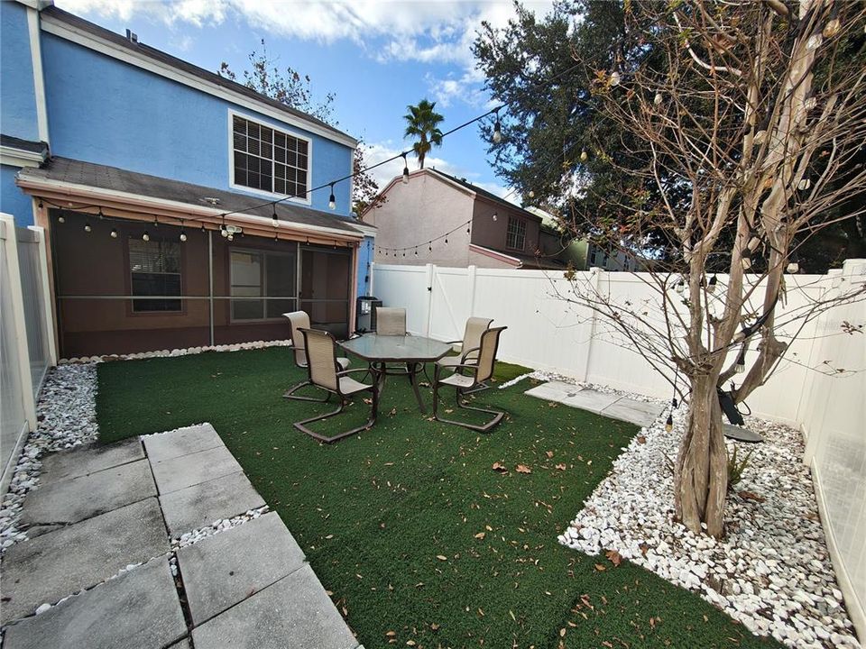 En Renta: $1,900 (2 camas, 2 baños, 1011 Pies cuadrados)