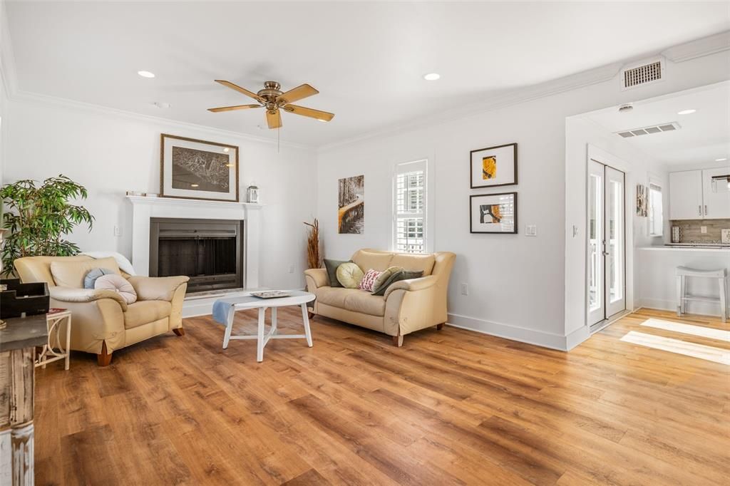 待售: $449,000 (3 贝兹, 2 浴室, 1676 平方英尺)