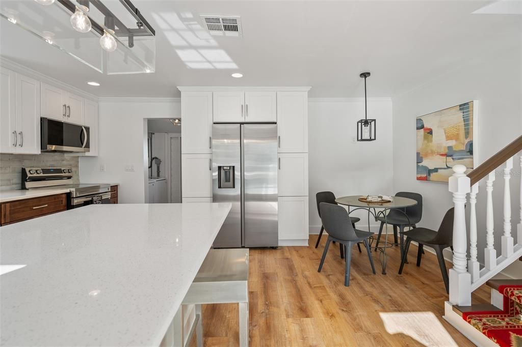 待售: $449,000 (3 贝兹, 2 浴室, 1676 平方英尺)