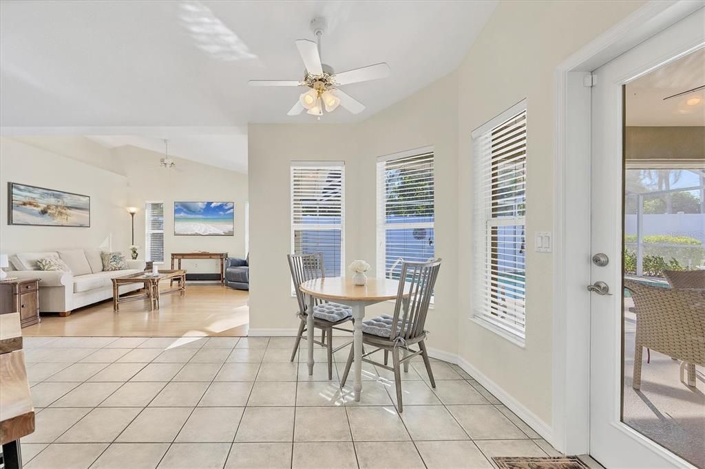 Active With Contract: $520,000 (3 beds, 2 baths, 1976 Square Feet)