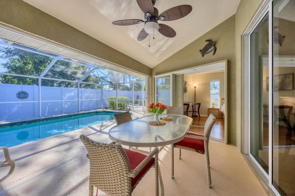 Active With Contract: $520,000 (3 beds, 2 baths, 1976 Square Feet)