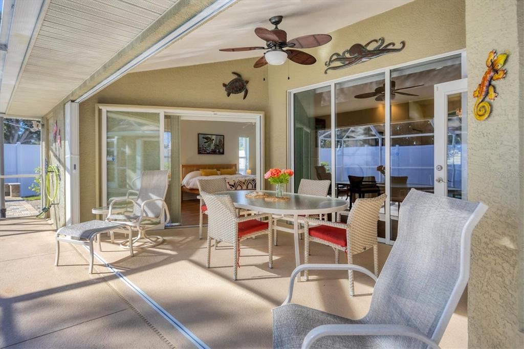 Active With Contract: $520,000 (3 beds, 2 baths, 1976 Square Feet)