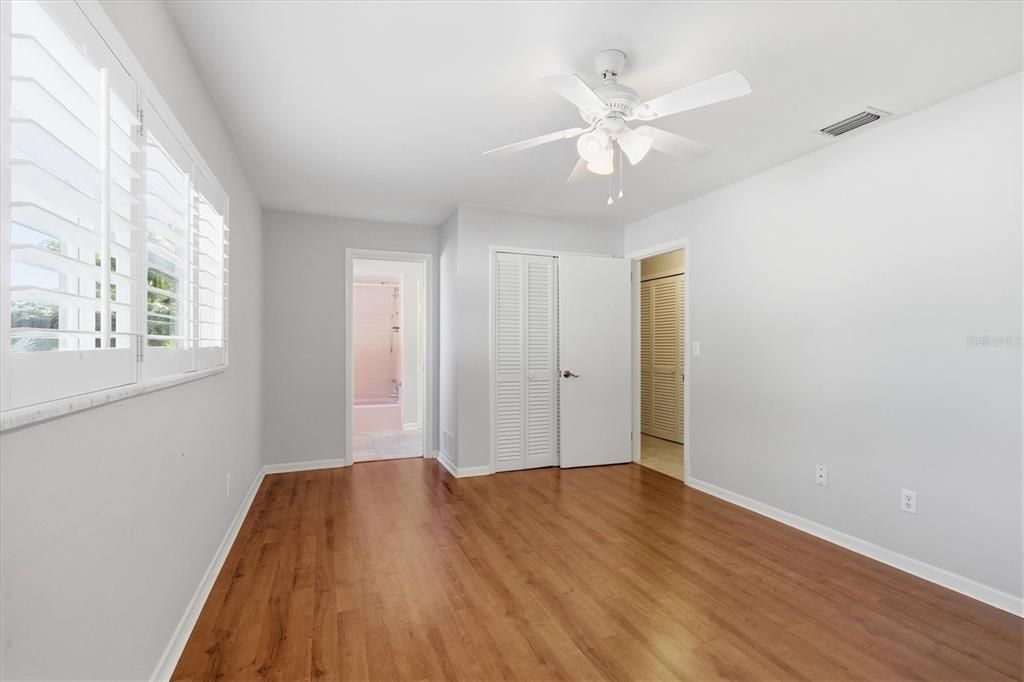 En Venta: $599,000 (2 camas, 2 baños, 1532 Pies cuadrados)