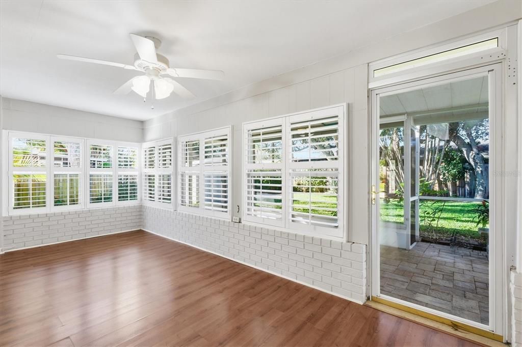 En Venta: $599,000 (2 camas, 2 baños, 1532 Pies cuadrados)