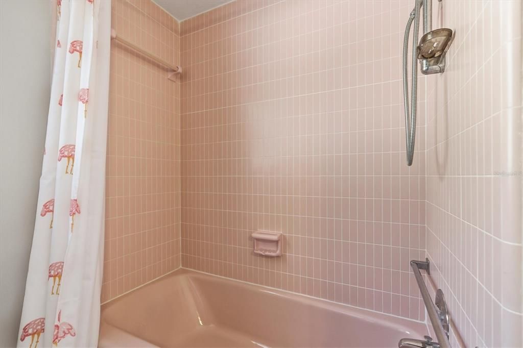 En Venta: $599,000 (2 camas, 2 baños, 1532 Pies cuadrados)