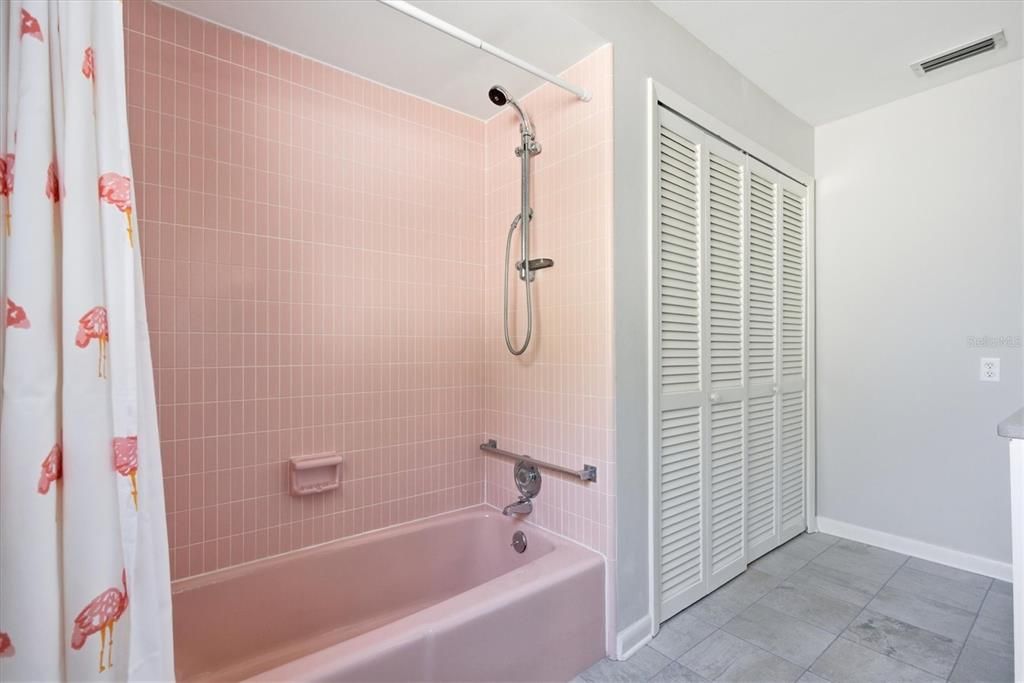 En Venta: $599,000 (2 camas, 2 baños, 1532 Pies cuadrados)