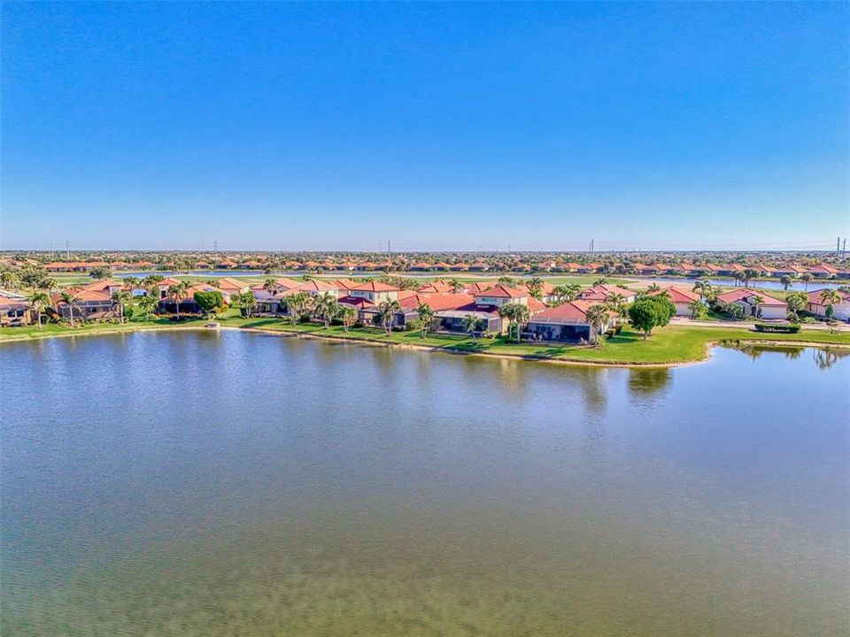 For Sale: $925,000 (4 beds, 4 baths, 3004 Square Feet)