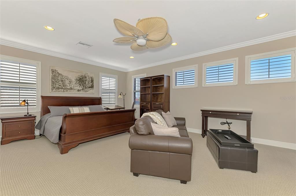 For Sale: $925,000 (4 beds, 4 baths, 3004 Square Feet)