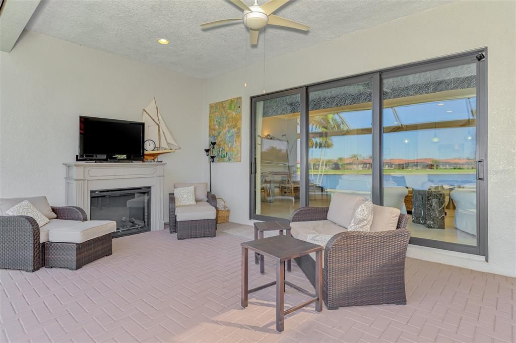 For Sale: $925,000 (4 beds, 4 baths, 3004 Square Feet)