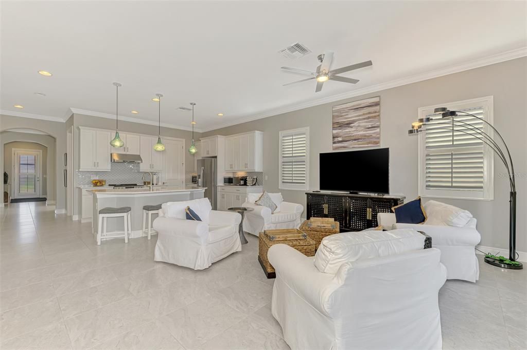 For Sale: $925,000 (4 beds, 4 baths, 3004 Square Feet)