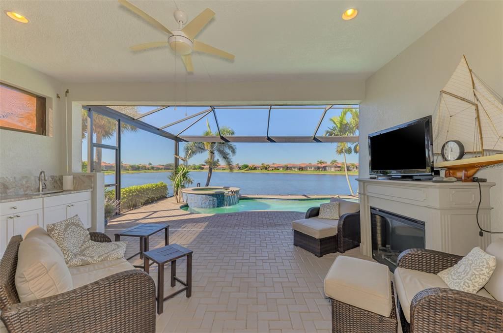 For Sale: $925,000 (4 beds, 4 baths, 3004 Square Feet)