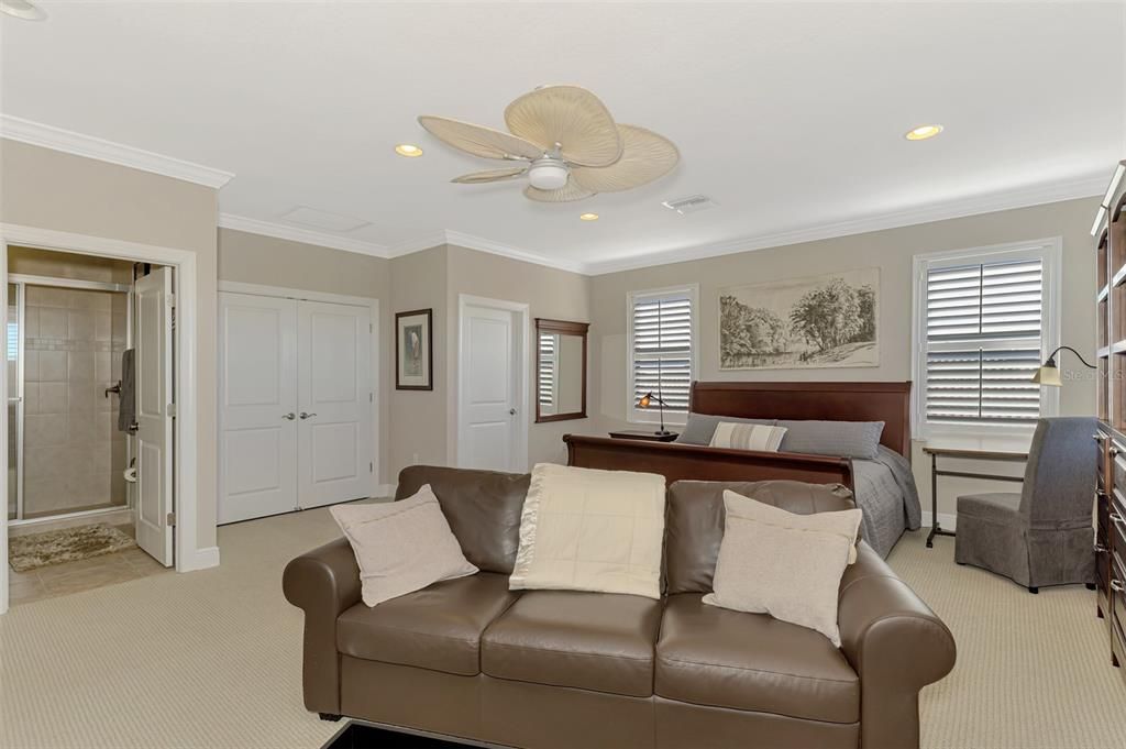 For Sale: $925,000 (4 beds, 4 baths, 3004 Square Feet)