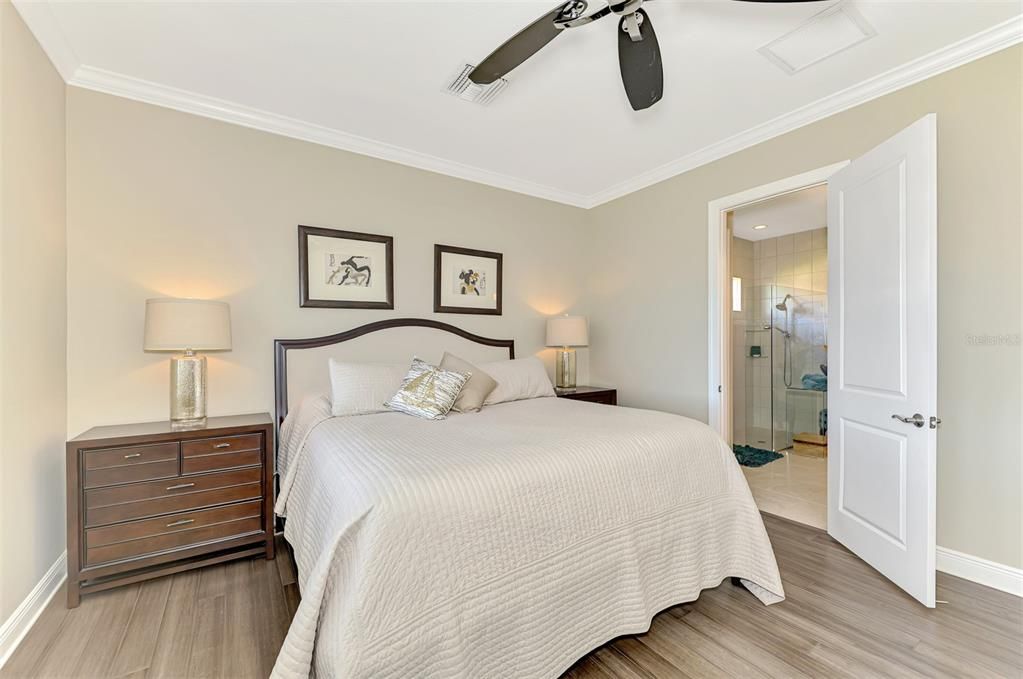 For Sale: $925,000 (4 beds, 4 baths, 3004 Square Feet)