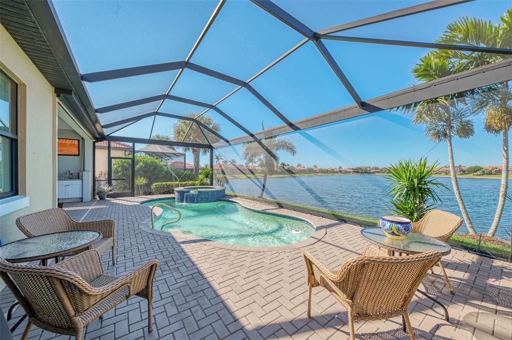 For Sale: $925,000 (4 beds, 4 baths, 3004 Square Feet)