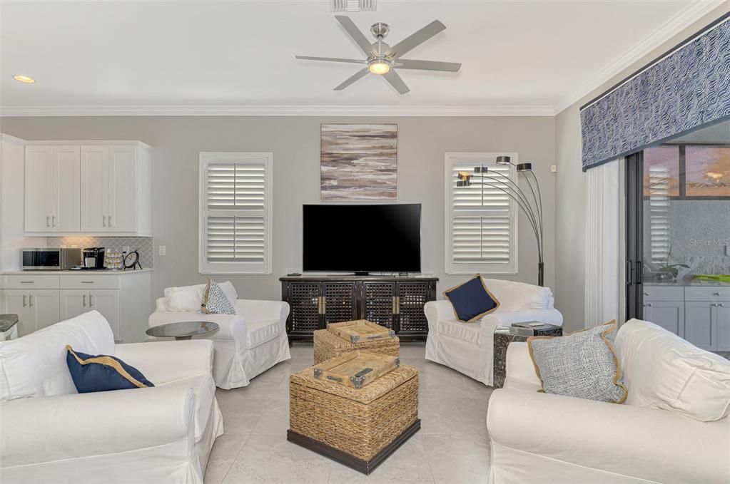 For Sale: $925,000 (4 beds, 4 baths, 3004 Square Feet)