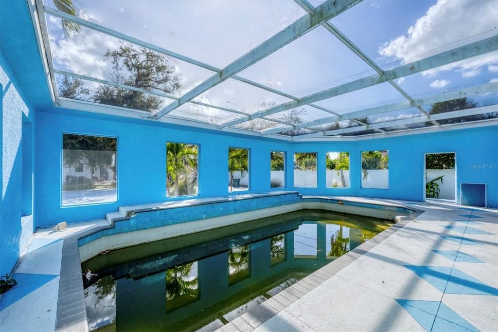 For Sale: $500,000 (4 beds, 3 baths, 3458 Square Feet)