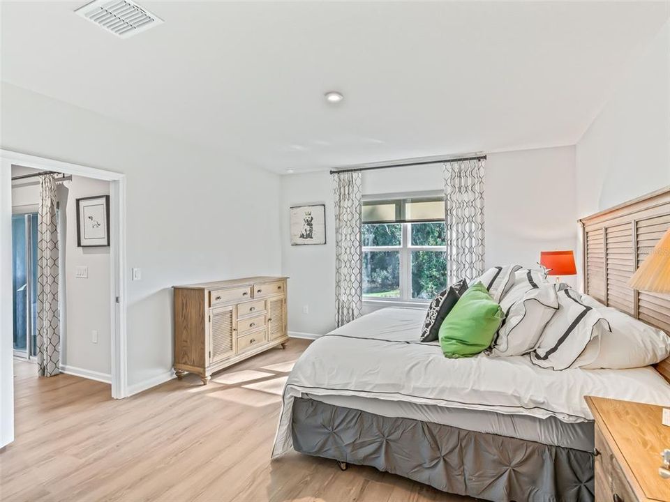 На продажу: $333,900 (3 спален, 2 ванн, 1509 Квадратных фут)