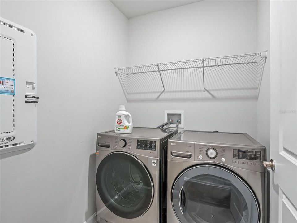 На продажу: $333,900 (3 спален, 2 ванн, 1509 Квадратных фут)