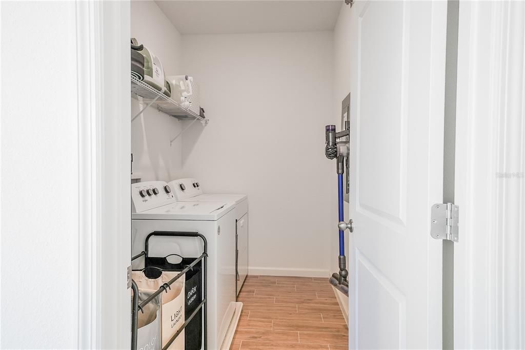 En Venta: $385,000 (3 camas, 2 baños, 1654 Pies cuadrados)