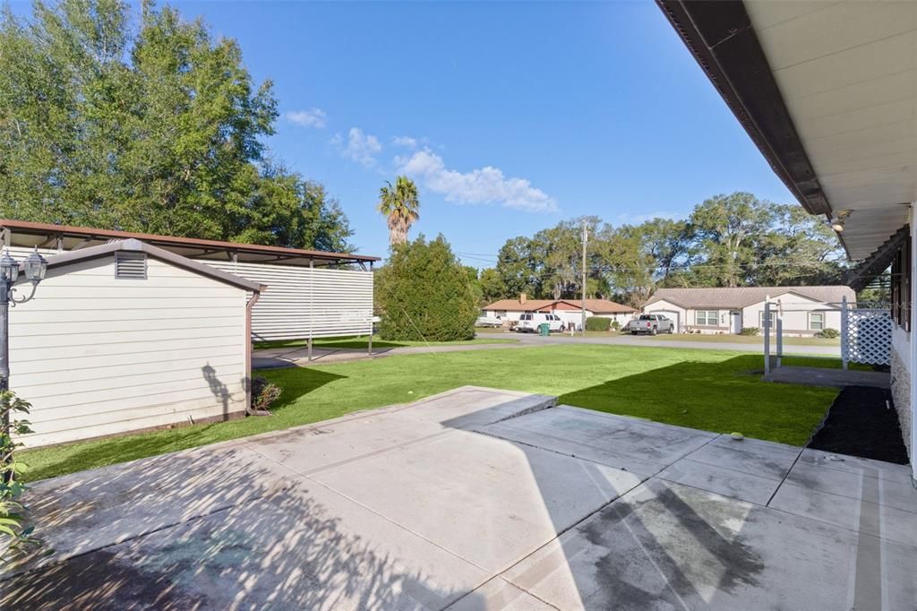 На продажу: $249,900 (3 спален, 2 ванн, 1896 Квадратных фут)